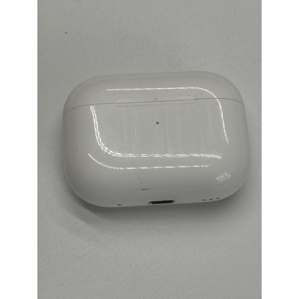 Apple AirPods Pro‎ 2nd Generation Wireless Bluetooth Earbuds Charging Case White